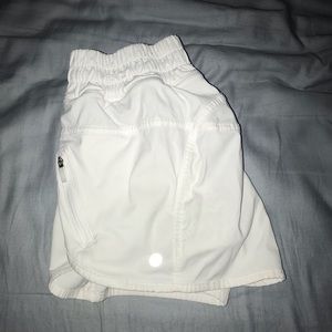 Lululemon tracker shorts